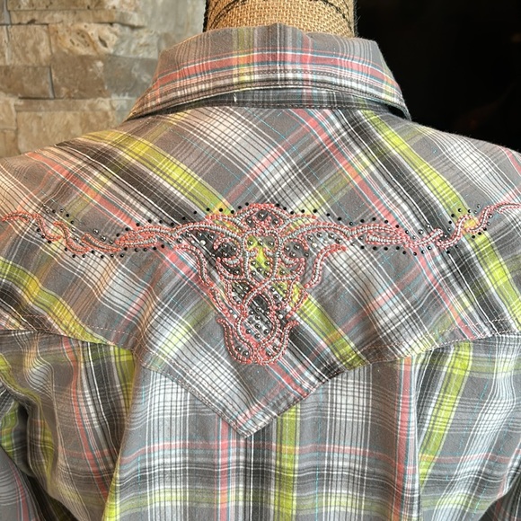 Wrangler Rock 47 snap western shirt steer yoke gray plaid bedazzle shoulder back - Picture 9 of 16